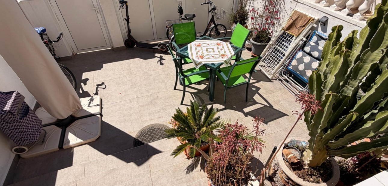 Sale - Townhouse -
Guardamar del Segura - El Raso