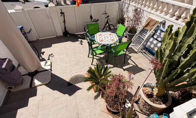 Sale - Townhouse -
Guardamar del Segura - El Raso