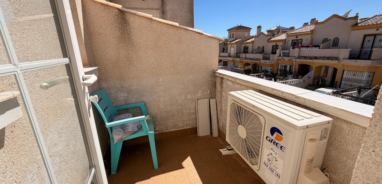 Sale - Townhouse -
Guardamar del Segura - El Raso