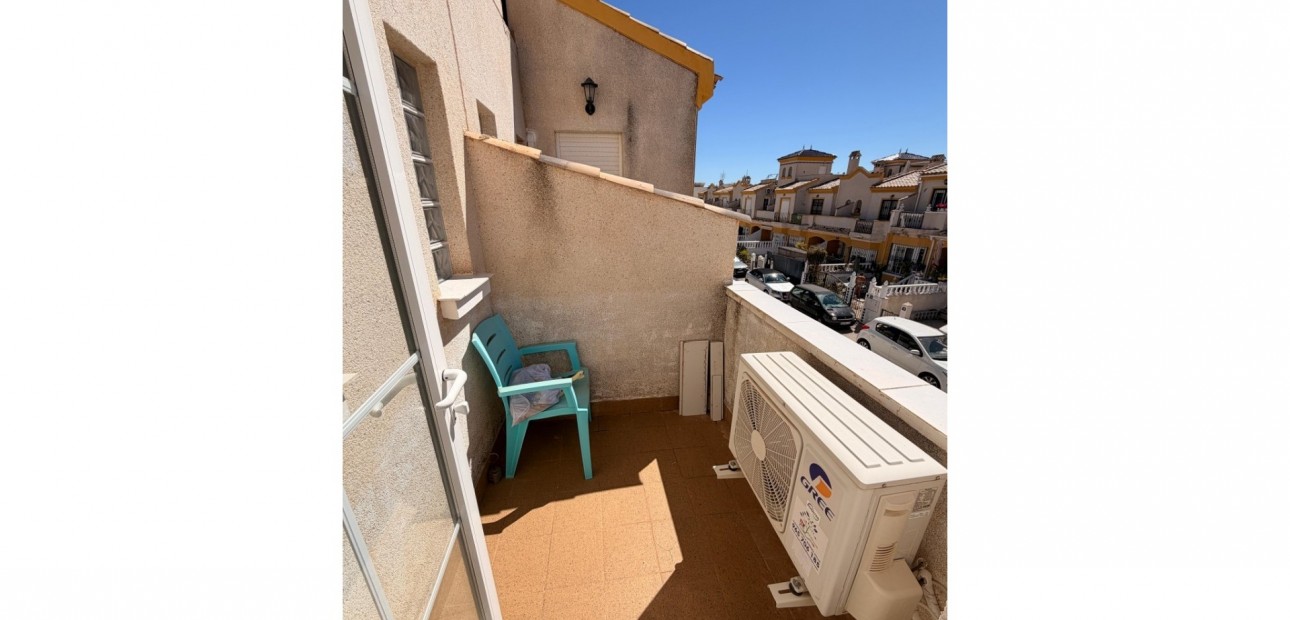 Sale - Townhouse -
Guardamar del Segura - El Raso