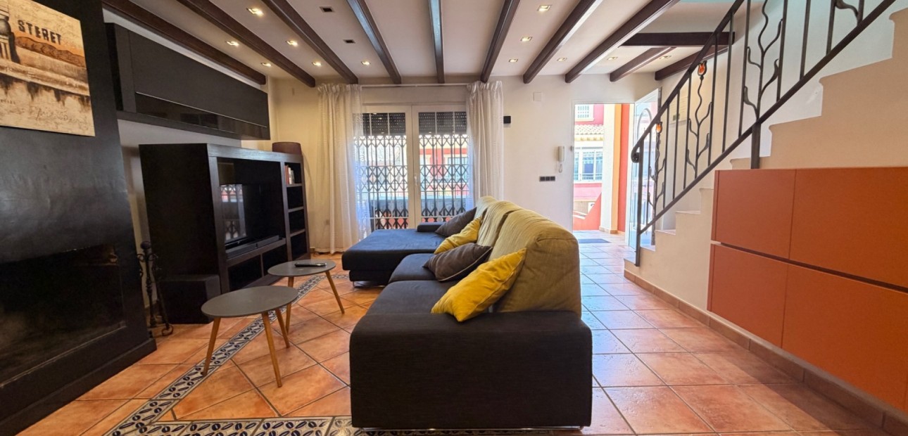 Sale - Townhouse -
Catral - Catral - Town