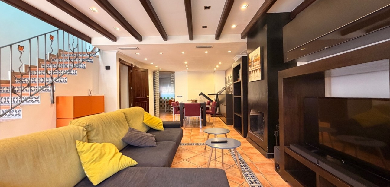 Sale - Townhouse -
Catral - Catral - Town