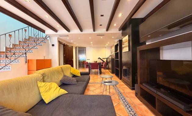 Sale - Townhouse -
Catral - Catral - Town