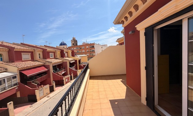 Sale - Townhouse -
Catral - Catral - Town