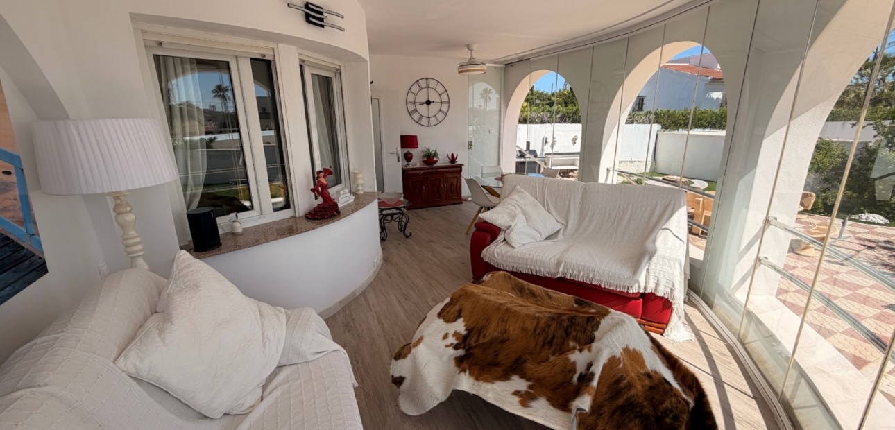Sale - Detached Villa -
Ciudad Quesada - Ciudad Quesada - Town