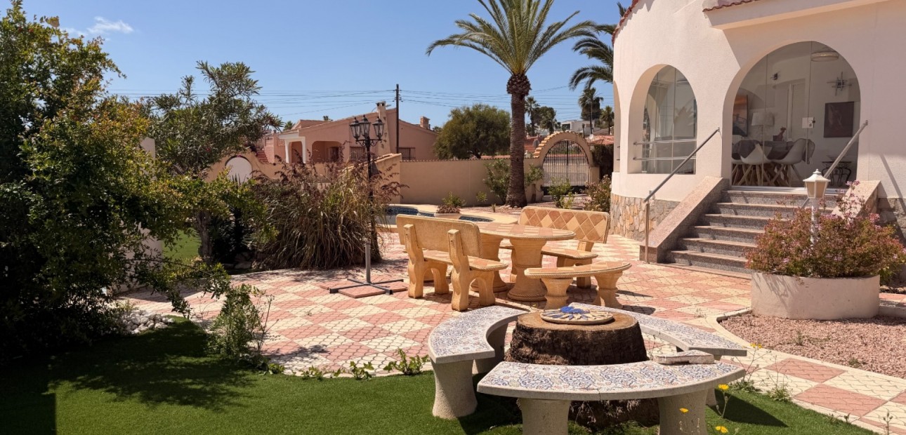 Sale - Detached Villa -
Ciudad Quesada - Ciudad Quesada - Town