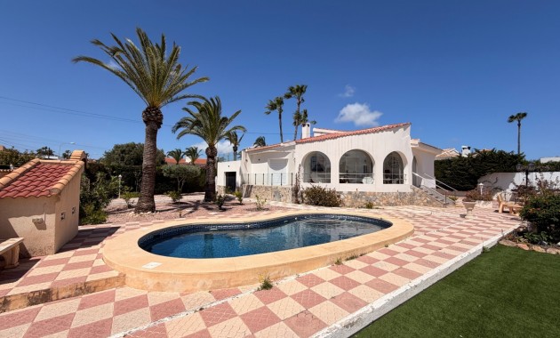 Sale - Detached Villa -
Ciudad Quesada - Ciudad Quesada - Town