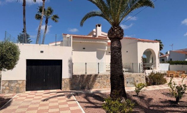 Sale - Detached Villa -
Ciudad Quesada - Ciudad Quesada - Town