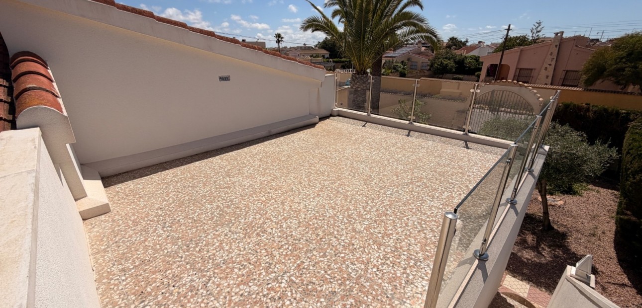 Sale - Detached Villa -
Ciudad Quesada - Ciudad Quesada - Town