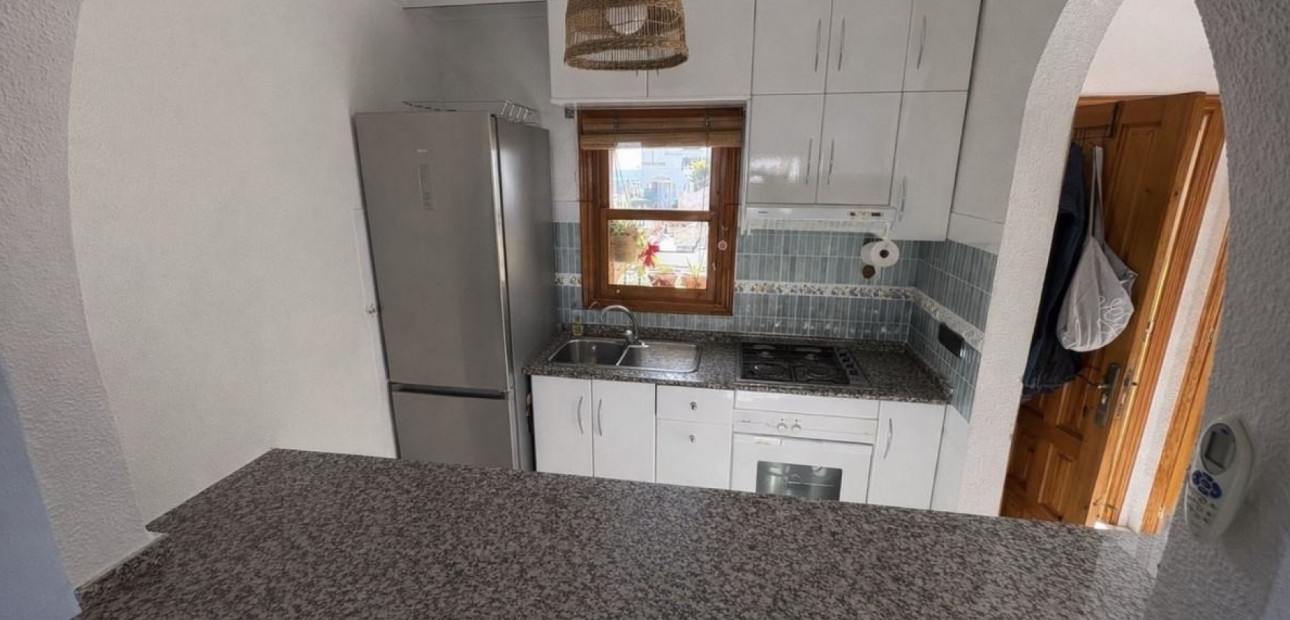 Sale - Townhouse -
Ciudad Quesada - Altos de Quesada