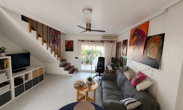 Sale - Townhouse -
Ciudad Quesada - Altos de Quesada