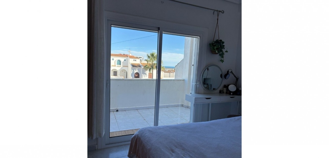 Sale - Townhouse -
Ciudad Quesada - Altos de Quesada