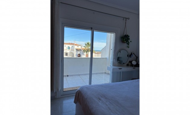 Sale - Townhouse -
Ciudad Quesada - Altos de Quesada