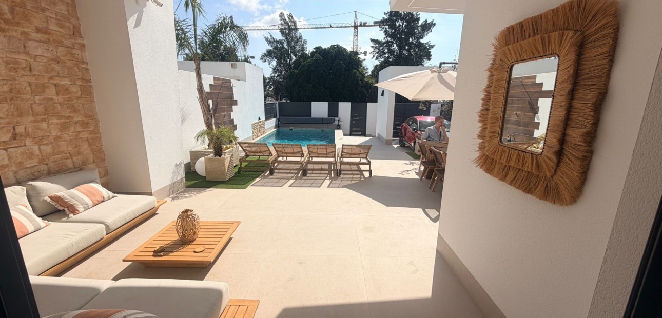 Venta - Detached Villa -
Dolores