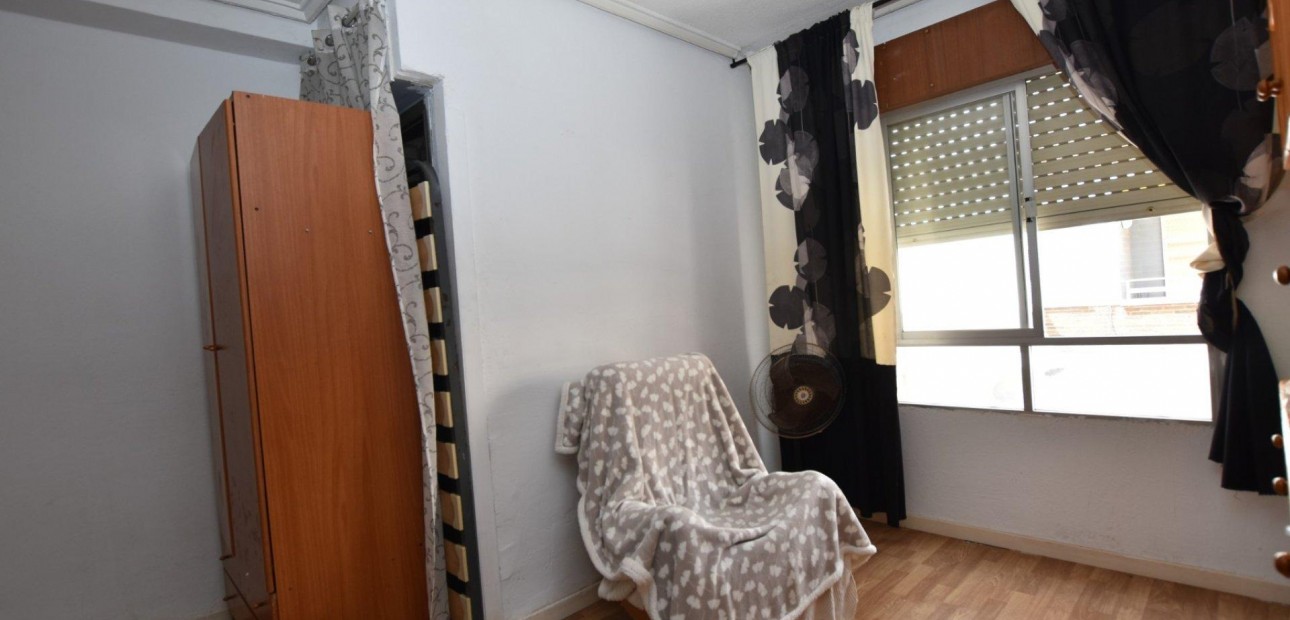 Herverkoop - Appartement / flat -
Torrevieja - torrevieja