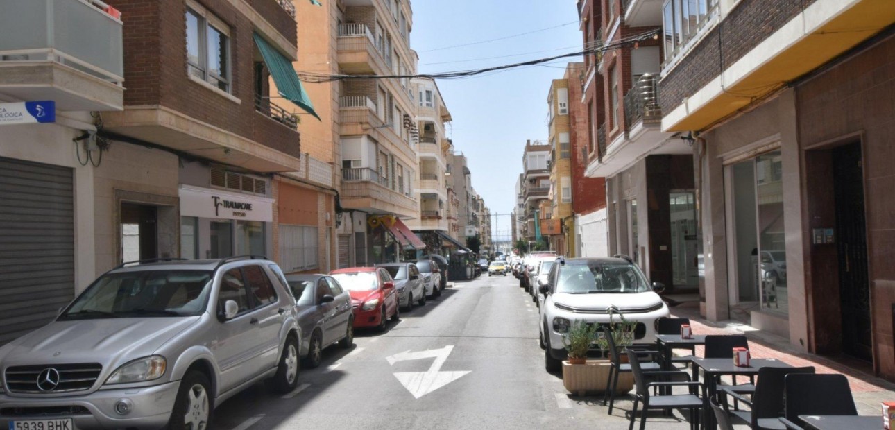 Herverkoop - Appartement / flat -
Torrevieja - torrevieja