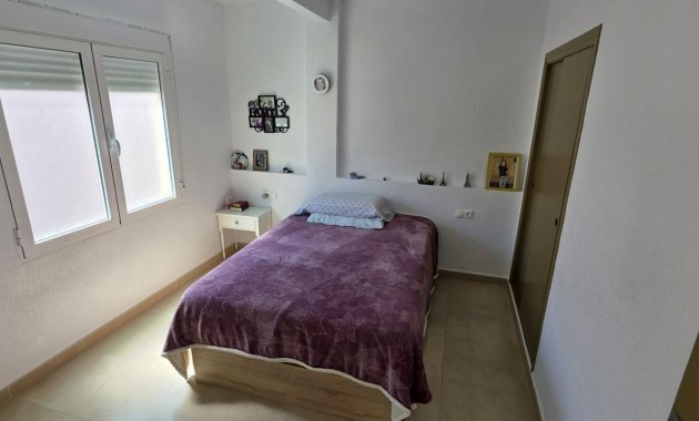 Sale - Apartment / flat -
Torrevieja - Centro