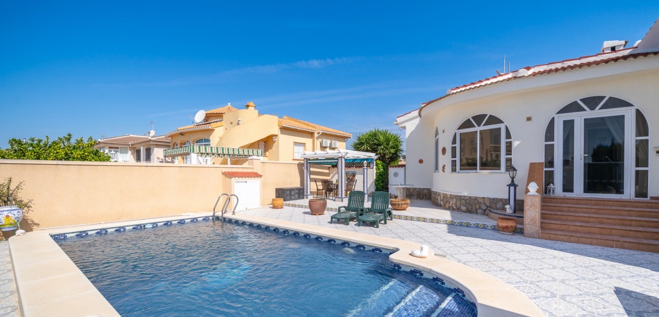 Sale - Detached Villa -
Ciudad Quesada - Ciudad Quesada - Rojales