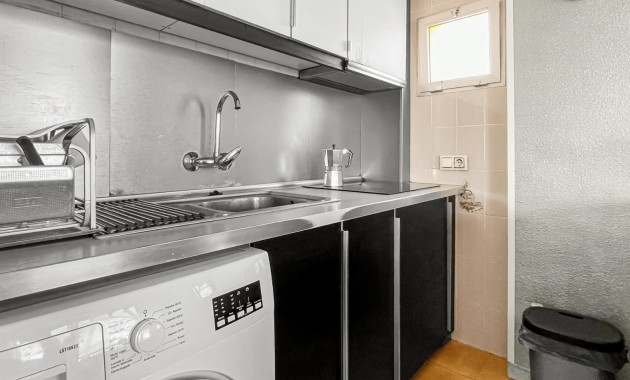 Sale - Apartment / flat -
Torrevieja - Mar Azul
