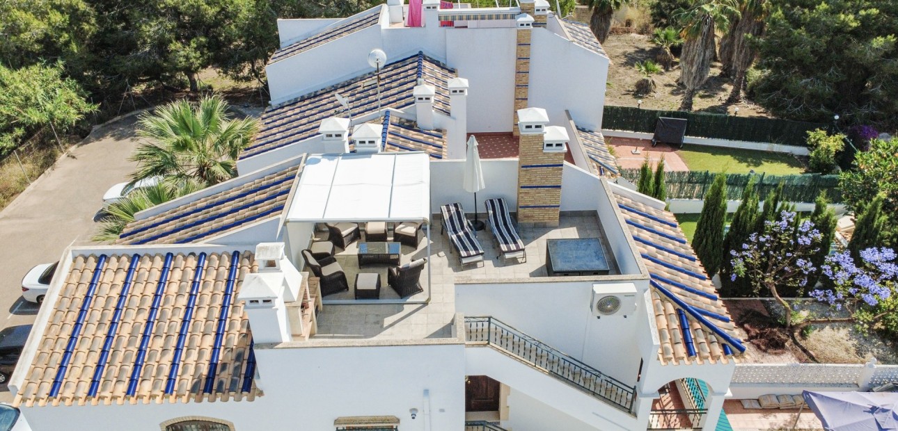 Sale - Apartment / flat -
Orihuela Costa - Villamartin
