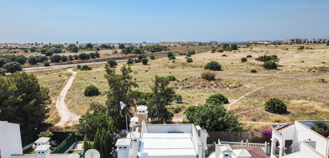 Sale - Apartment / flat -
Orihuela Costa - Villamartin