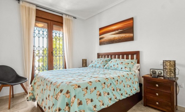 Sale - Apartment / flat -
Orihuela Costa - Villamartin