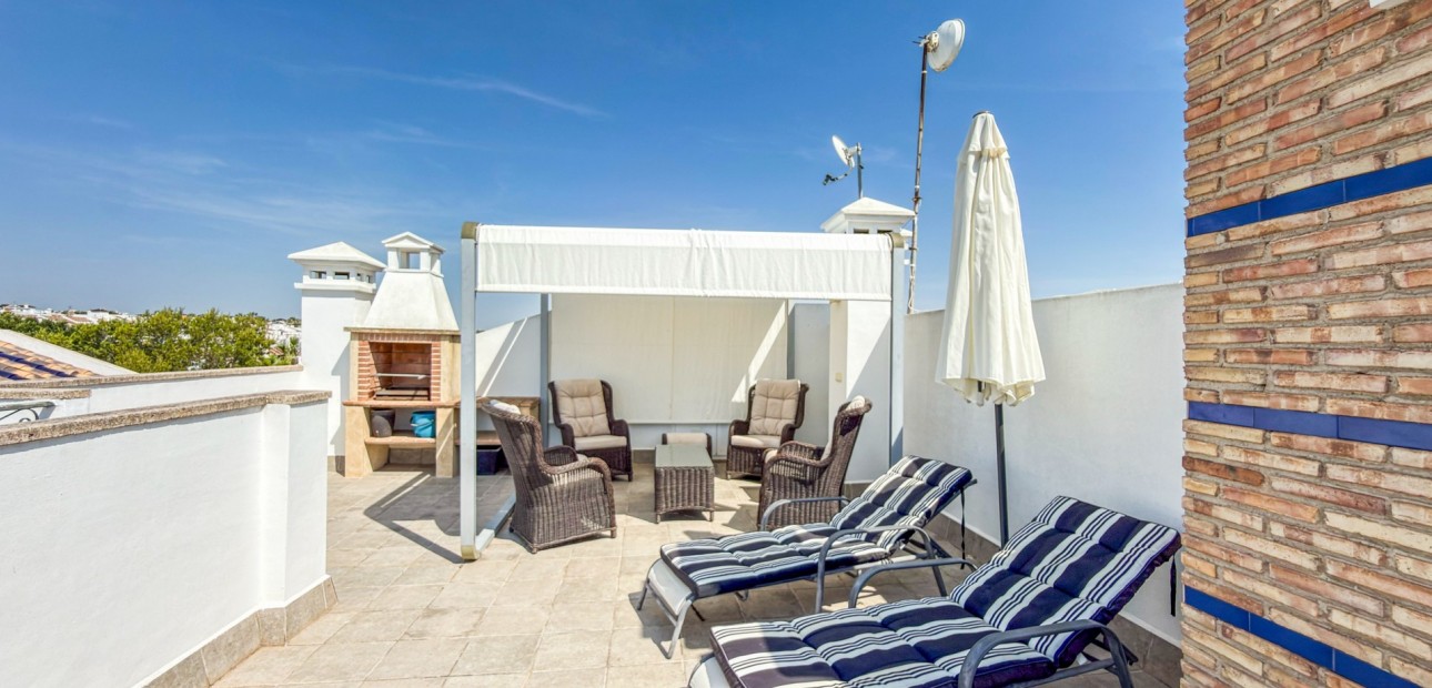 Sale - Apartment / flat -
Orihuela Costa - Villamartin