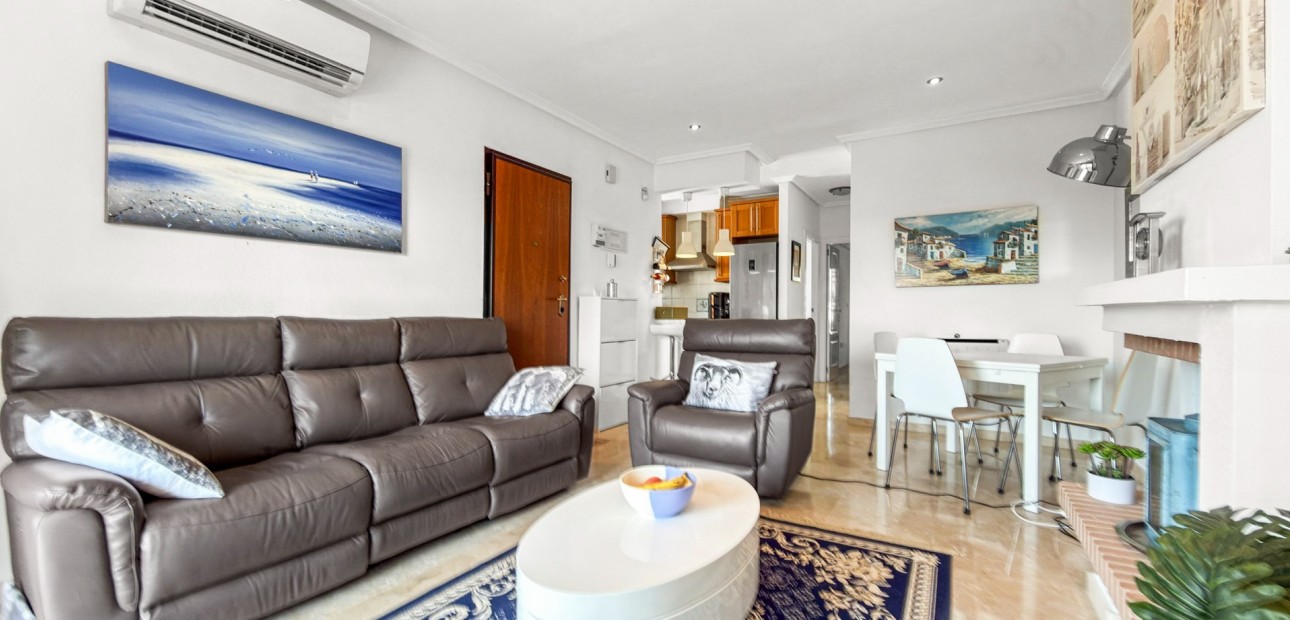 Sale - Apartment / flat -
Orihuela Costa - Villamartin