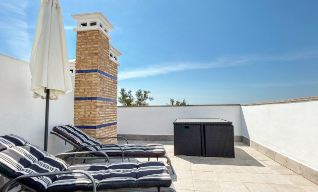 Sale - Apartment / flat -
Orihuela Costa - Villamartin
