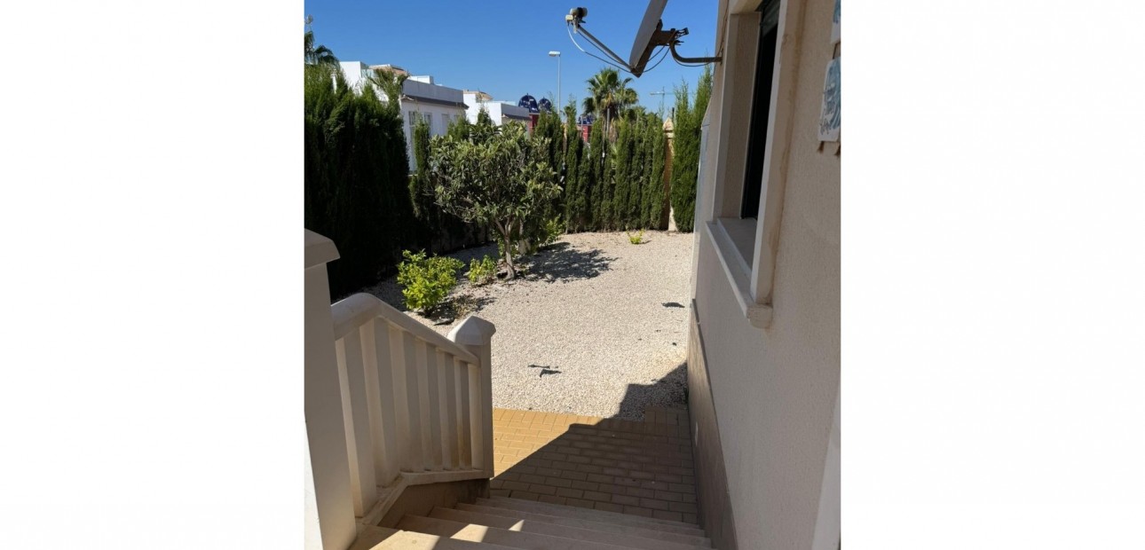 Sale - Apartment / flat -
Ciudad Quesada - Doña Pepa