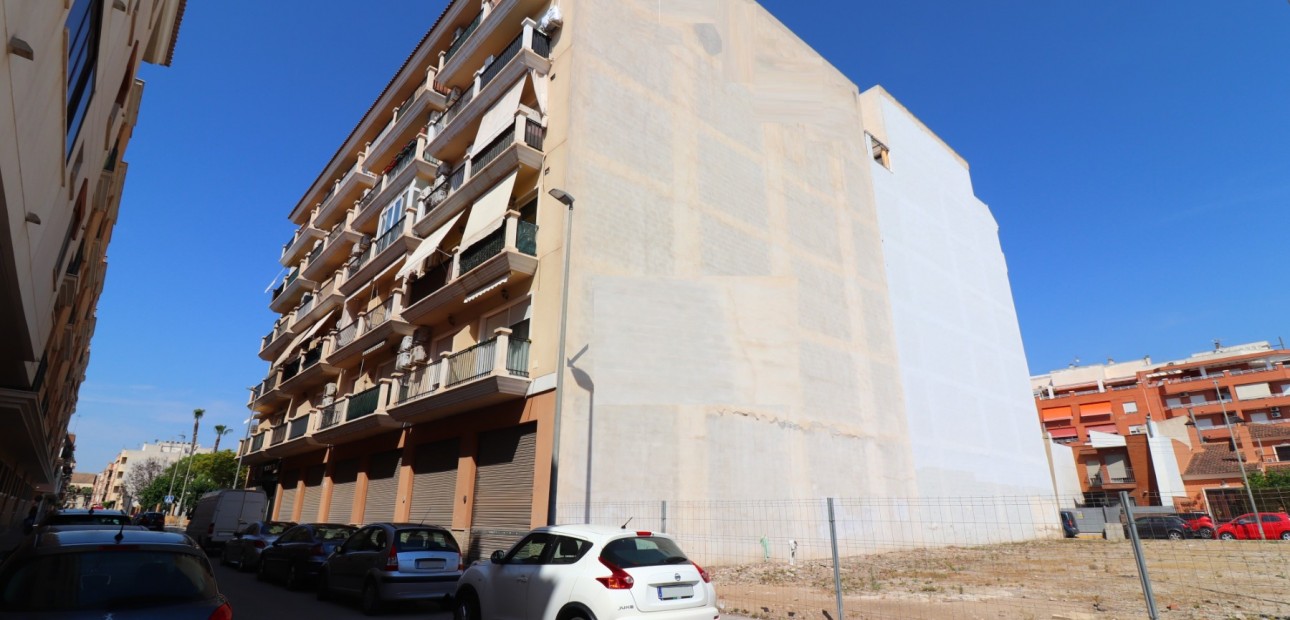 Sale - Apartment / flat -
Almoradi - Almoradi - Town