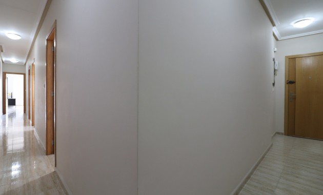 Sale - Apartment / flat -
Almoradi - Almoradi - Town