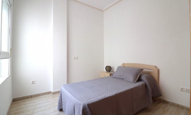 Sale - Apartment / flat -
Almoradi - Almoradi - Town