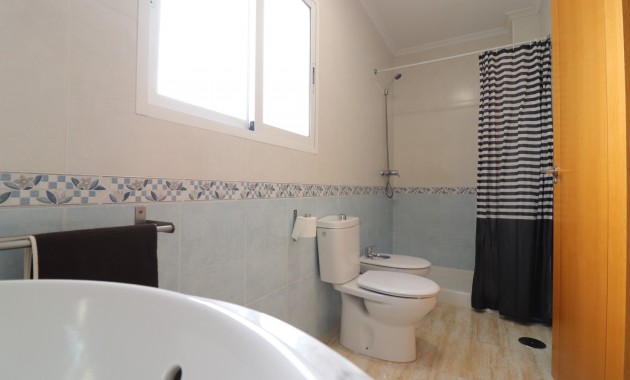 Sale - Apartment / flat -
Almoradi - Almoradi - Town