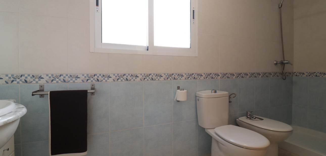 Sale - Apartment / flat -
Almoradi - Almoradi - Town