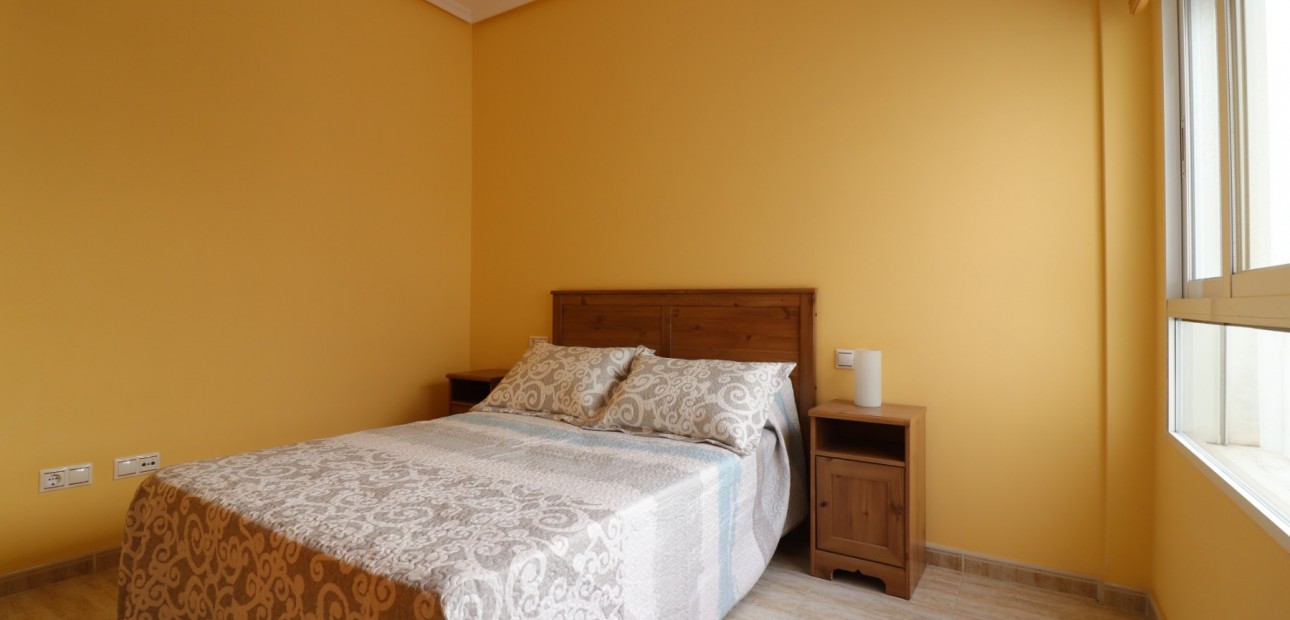 Sale - Apartment / flat -
Almoradi - Almoradi - Town