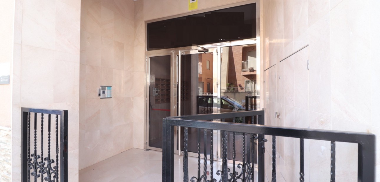 Sale - Apartment / flat -
Almoradi - Almoradi - Town