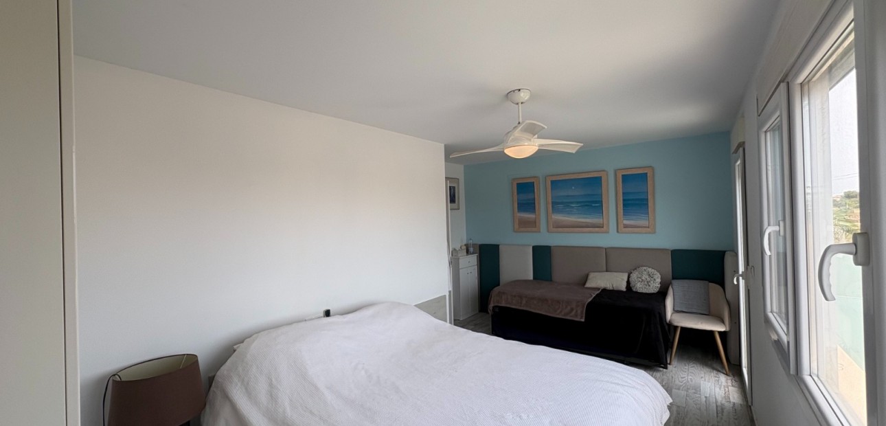 Sale - Villa -
Torrevieja - Torreta - Florida