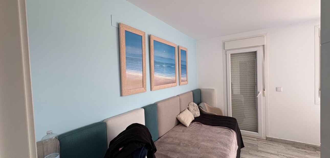 Sale - Villa -
Torrevieja - Torreta - Florida