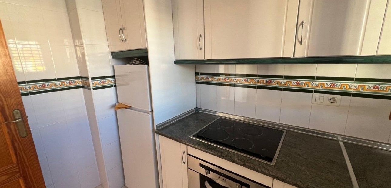 Sale - Apartment / flat -
Torrevieja - Sector 25