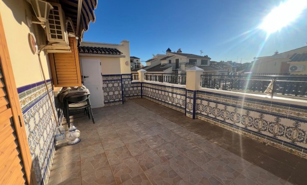 Sale - Apartment / flat -
Torrevieja - Sector 25
