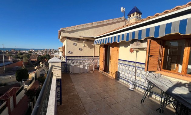 Sale - Apartment / flat -
Torrevieja - Sector 25