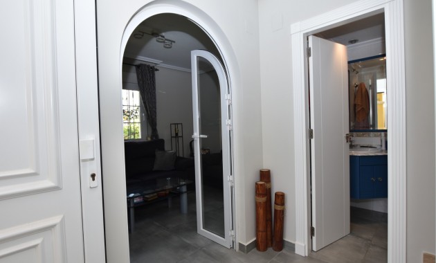 Sale - Detached Villa -
Orihuela Costa - Los Dolses