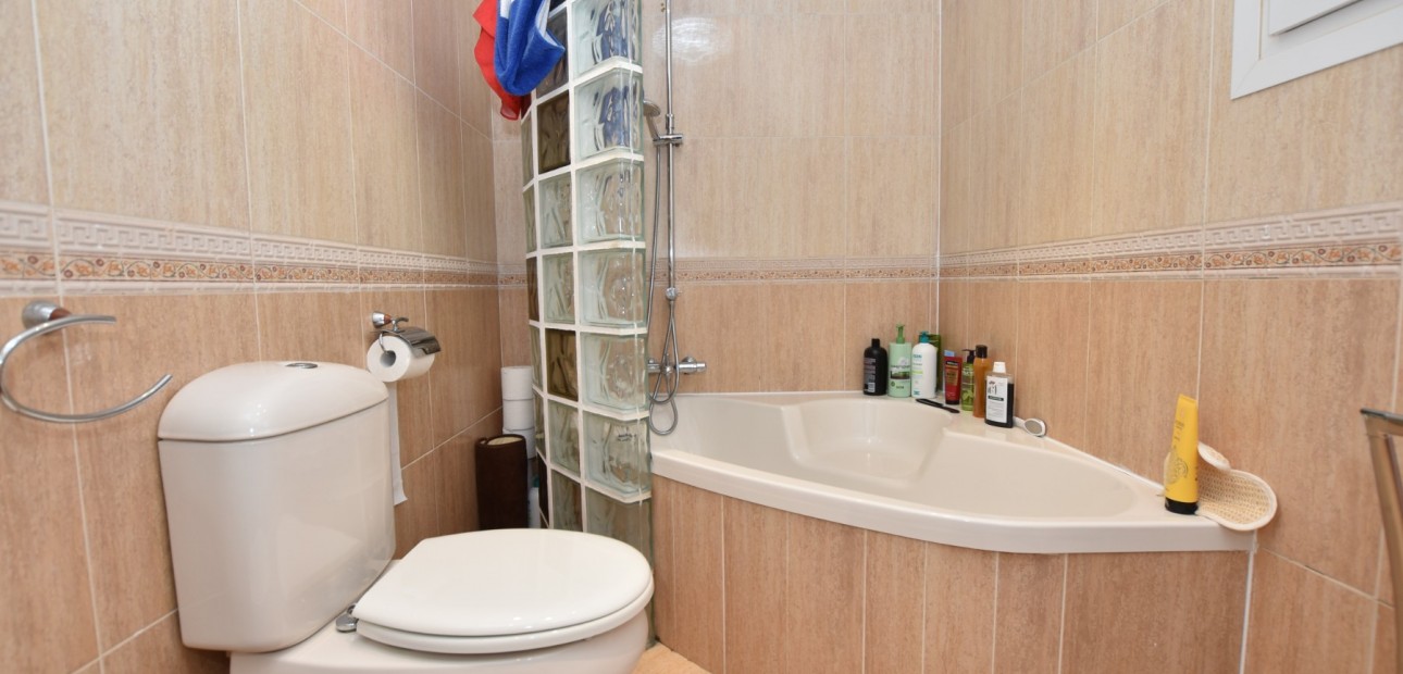 Sale - Detached Villa -
Orihuela Costa - Los Dolses