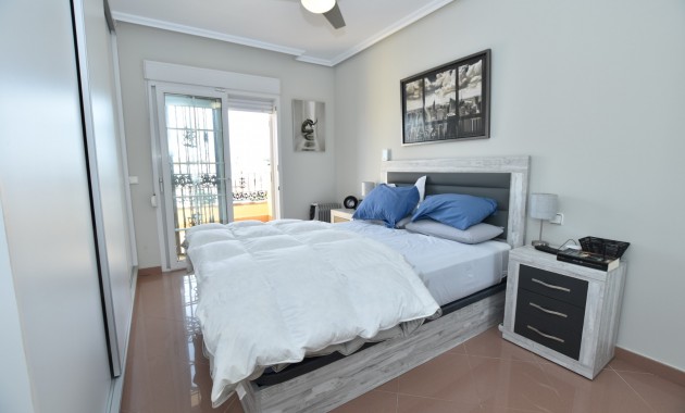 Sale - Detached Villa -
Orihuela Costa - Los Dolses