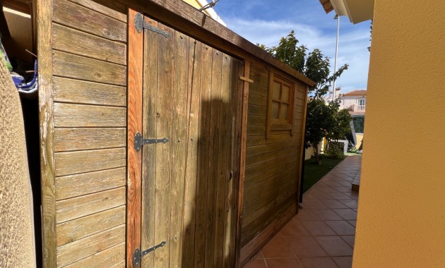 Sale - Detached Villa -
Orihuela Costa - Los Dolses