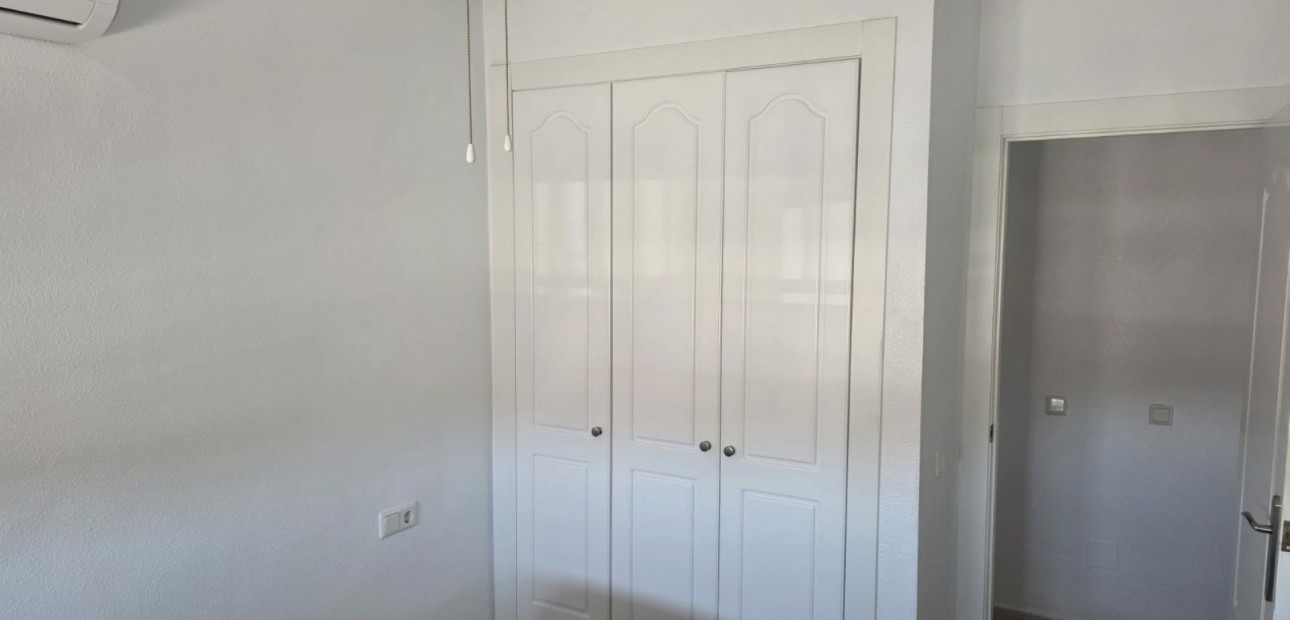 Sale - Apartment / flat -
Ciudad Quesada - La Marquesa
