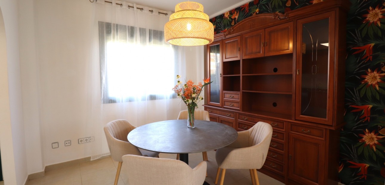 Sale - Townhouse -
Ciudad Quesada - Doña Pepa