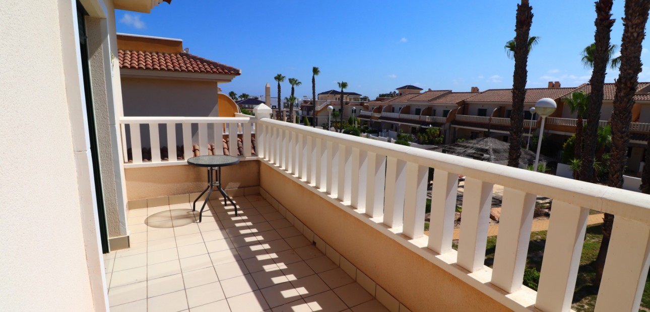 Sale - Townhouse -
Ciudad Quesada - Doña Pepa