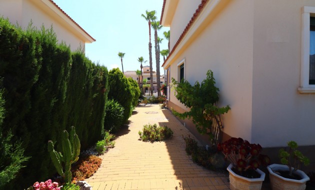 Sale - Townhouse -
Ciudad Quesada - Doña Pepa